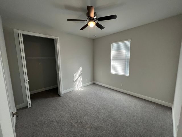 5231 NW Iredell Street, Port St. Lucie, FL 34986