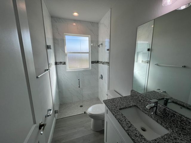 5231 NW Iredell Street, Port St. Lucie, FL 34986