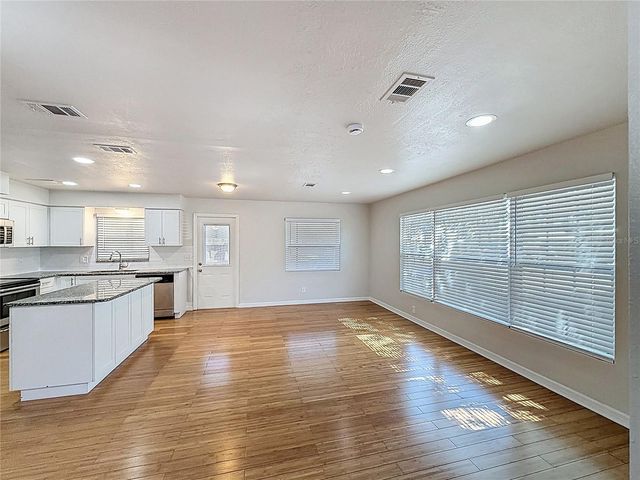 4107 W GRACE STREET, Tampa, FL 33607