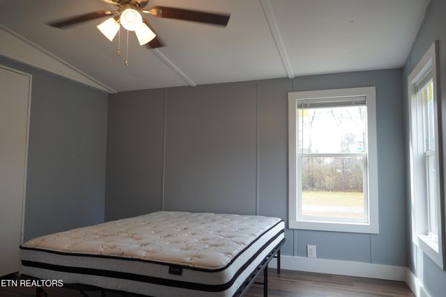 1414 Fina Lane, Dandridge, TN 37725