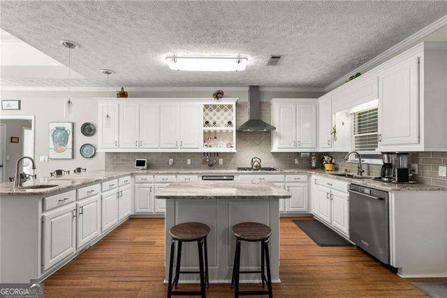 2535 Kings Court, Cumming, GA 30040