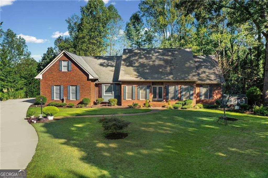 2535 Kings Court, Cumming, GA 30040