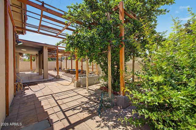 156 N NIELSON Street, Gilbert, AZ 85234