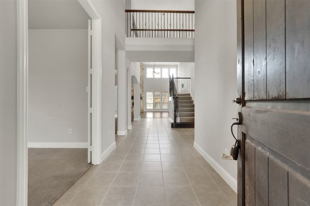 2743 Chimney Rock Road, Burleson, TX 76028