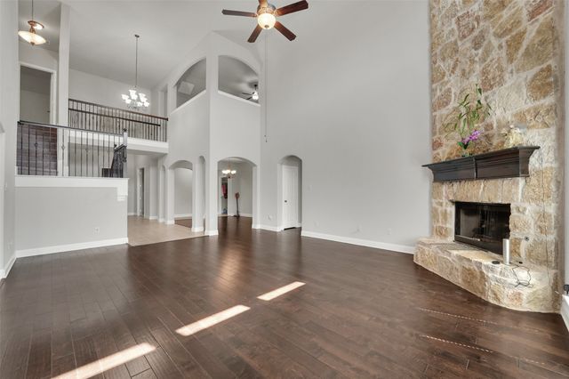 2743 Chimney Rock Road, Burleson, TX 76028