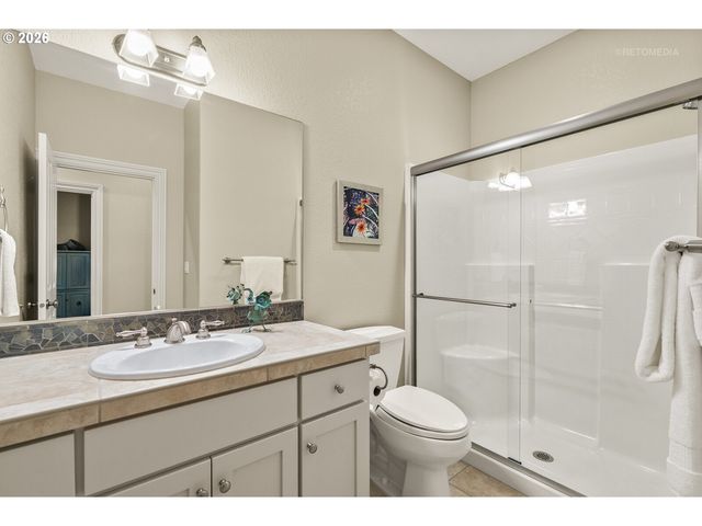 9522 Nw SKYVIEW Dr, Portland, OR 97231