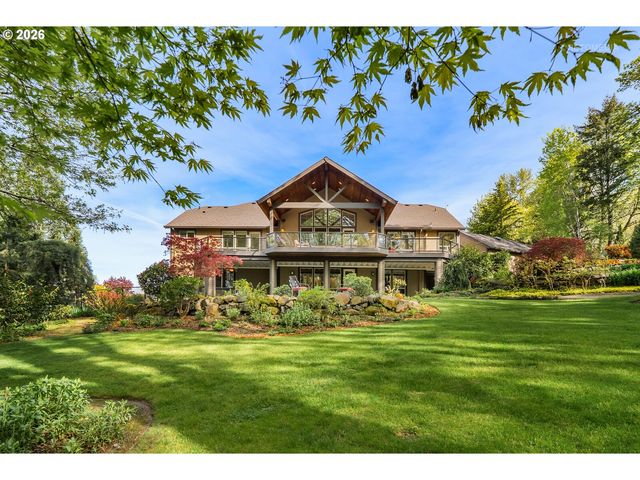 9522 Nw SKYVIEW Dr, Portland, OR 97231