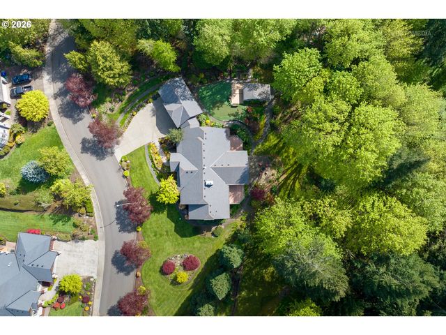 9522 Nw SKYVIEW Dr, Portland, OR 97231