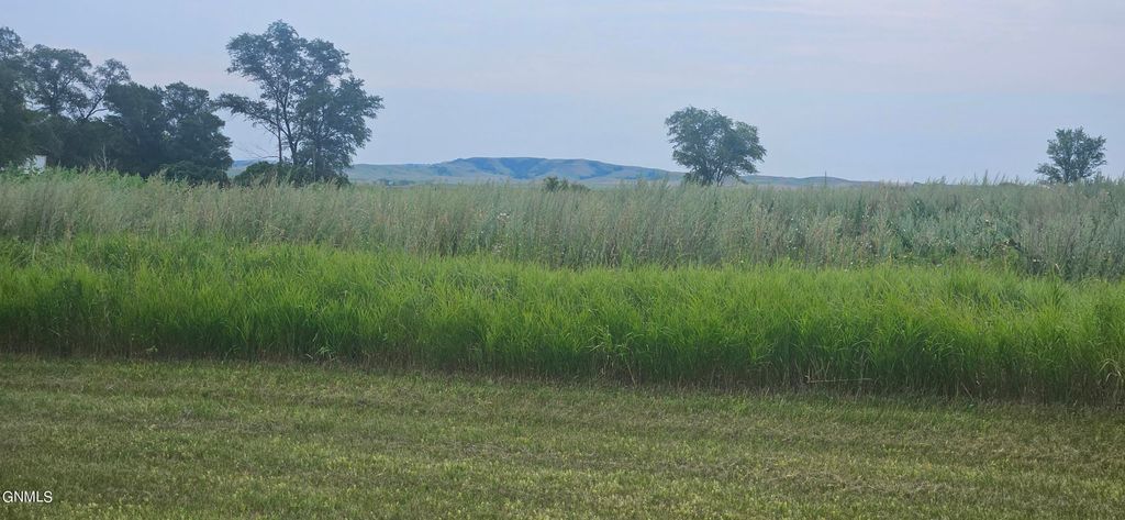 798 Fort Rice Street, Fort Rice, ND 58554 photo 8