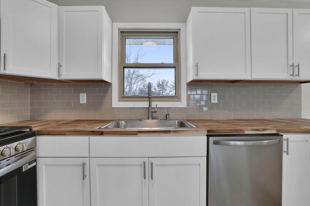 8421 156th Lane NW, Ramsey, MN 55303