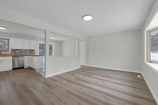 8421 156th Lane NW, Ramsey, MN 55303