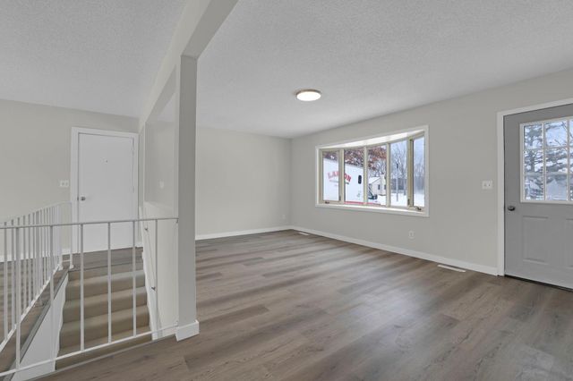 8421 156th Lane NW, Ramsey, MN 55303