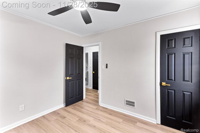 13599 Winthrop Street, Detroit, MI 48227