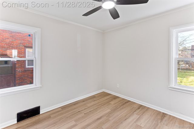 13599 Winthrop Street, Detroit, MI 48227