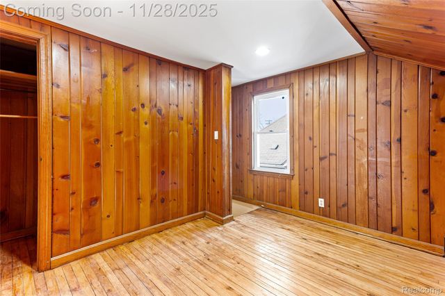 13599 Winthrop Street, Detroit, MI 48227