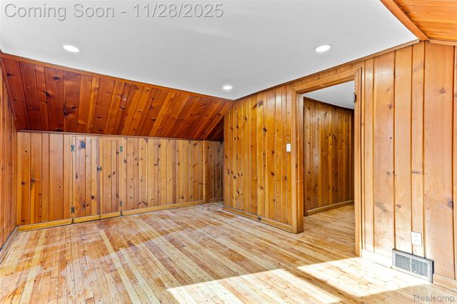 13599 Winthrop Street, Detroit, MI 48227