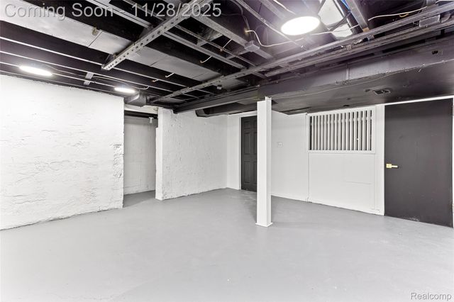 13599 Winthrop Street, Detroit, MI 48227