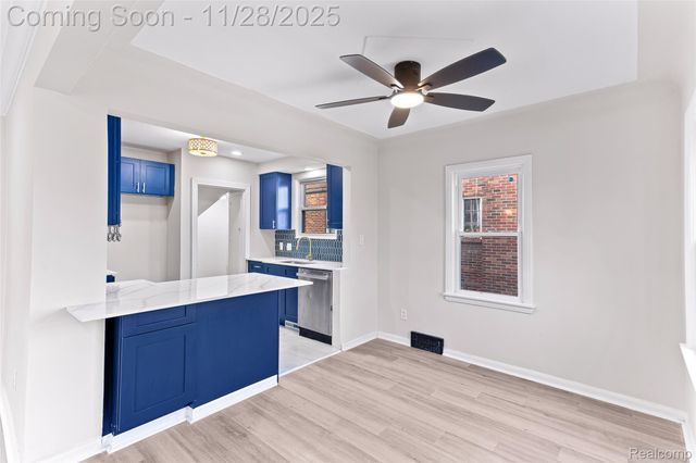 13599 Winthrop Street, Detroit, MI 48227