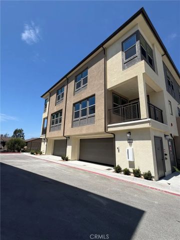 315 Honeysuckle Way, Oceanside, CA 92057