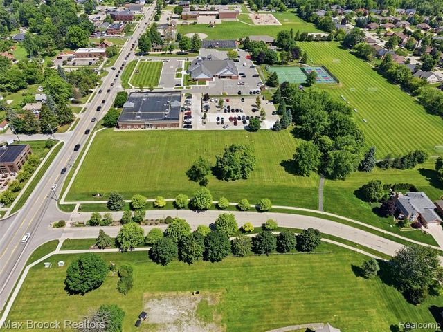57750 Van Dyke Road, Washington, MI 48094