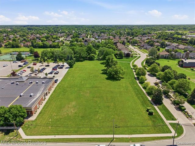 57750 Van Dyke Road, Washington, MI 48094