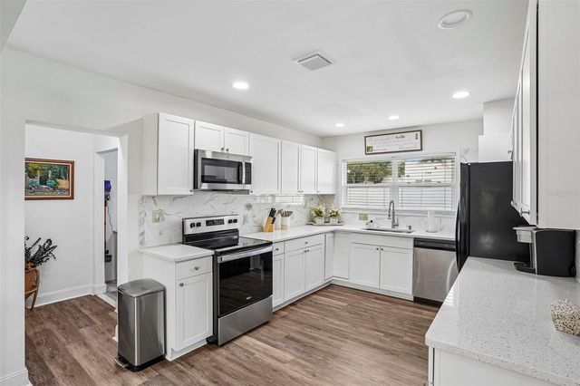 1211 MORNINGSIDE DRIVE, Mount Dora, FL 32757