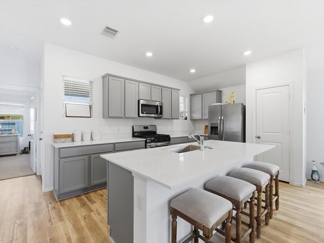 7327 Bartoncliff Drive, Katy, TX 77493