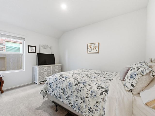 7327 Bartoncliff Drive, Katy, TX 77493