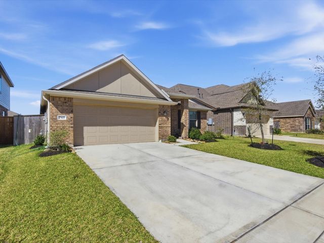 7327 Bartoncliff Drive, Katy, TX 77493