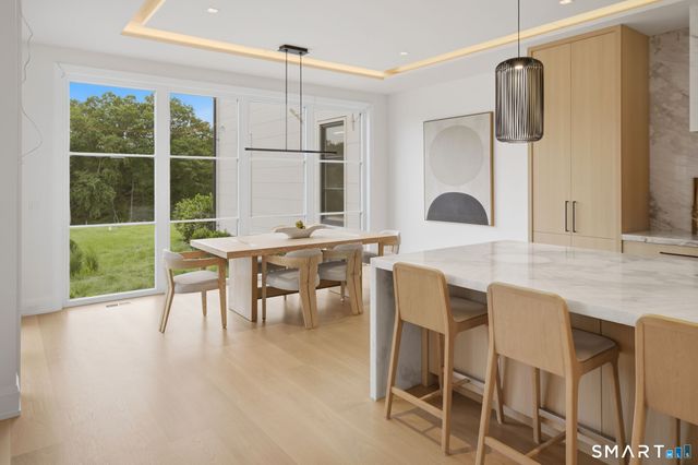10 Beltas Farm Lane, Westport, CT 06880