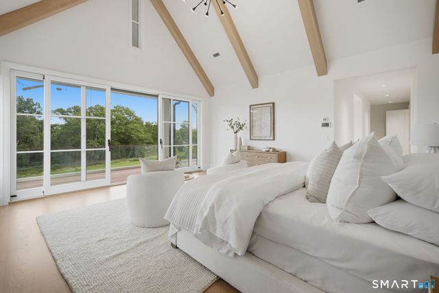 10 Beltas Farm Lane, Westport, CT 06880