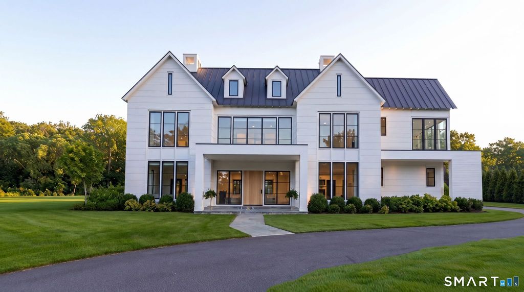 10 Beltas Farm Lane, Westport, CT 06880