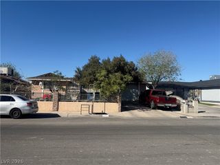 5294 Walnut Avenue, Las Vegas, NV 89110