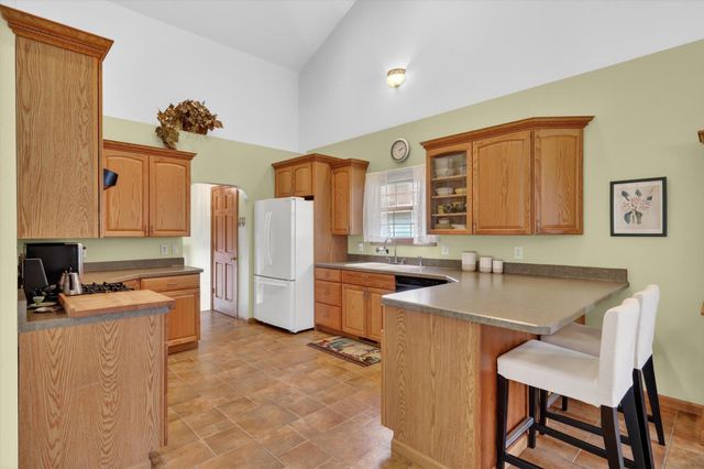 6887 E Main Street, Kalamazoo, MI 49048
