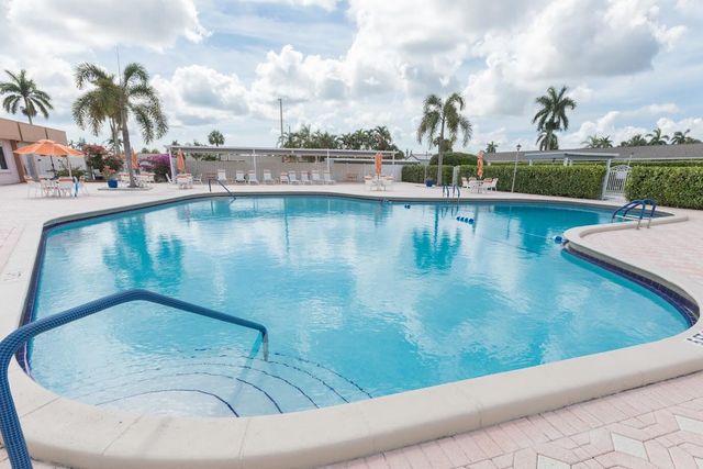 2545 Dudley Drive W K, West Palm Beach, FL 33415
