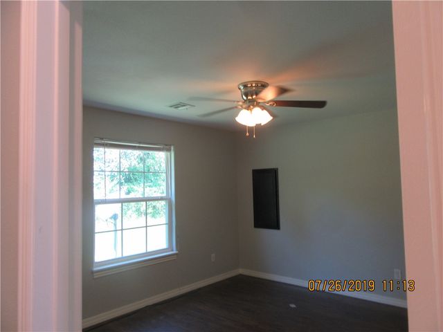 1108 A S Haden Street, Siloam Springs, AR 72761