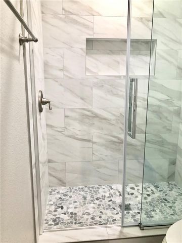 5909 Jacob GLN, Austin, TX 78727