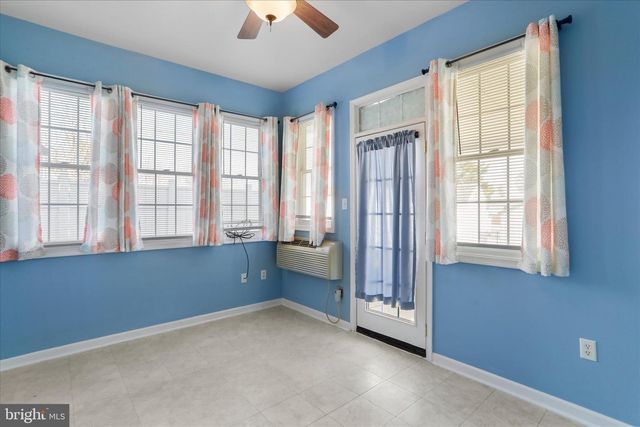 1024 POPE AVE, Hagerstown, MD 21740