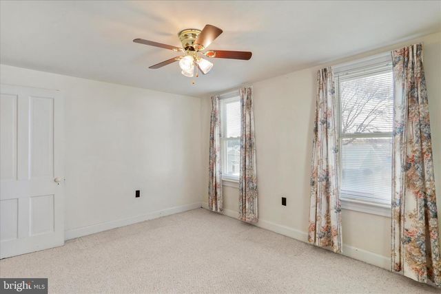 1024 POPE AVE, Hagerstown, MD 21740