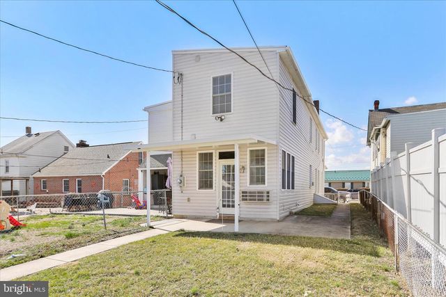 1024 POPE AVE, Hagerstown, MD 21740