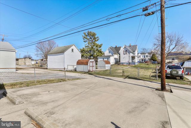 1024 POPE AVE, Hagerstown, MD 21740