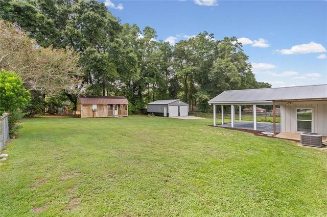 3221 Meadow Lane, Mobile, AL 36618