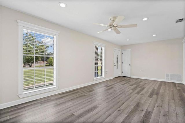 3221 Meadow Lane, Mobile, AL 36618