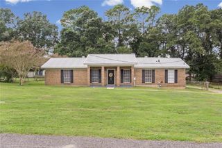 3221 Meadow Lane, Mobile, AL 36618