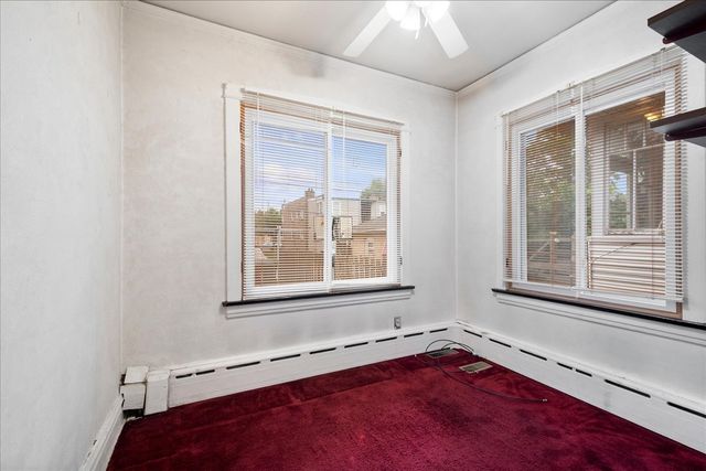6520 N Fairfield Avenue, Chicago, IL 60645