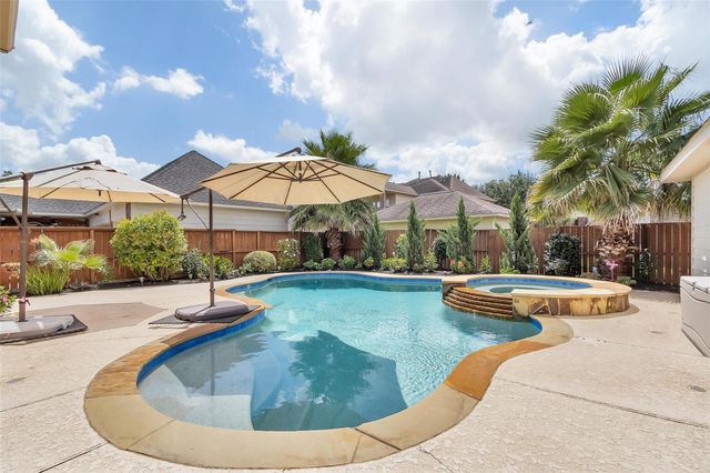 9911 Rollinson Park Drive, Spring, TX 77379