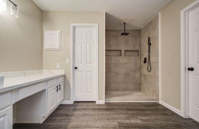 5803 Forest Timbers Dr, Humble, TX 77346