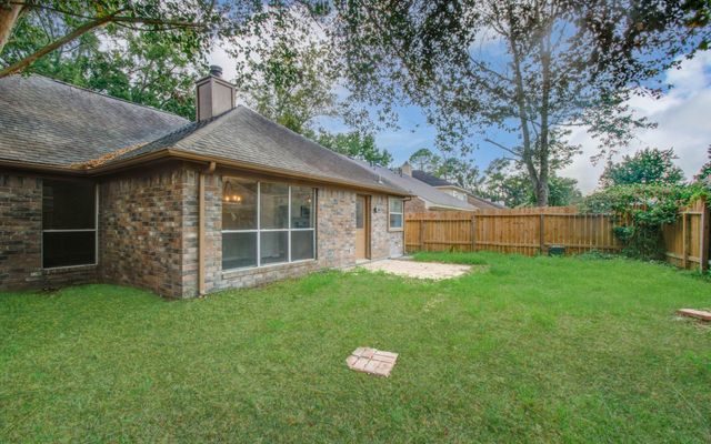 5803 Forest Timbers Dr, Humble, TX 77346