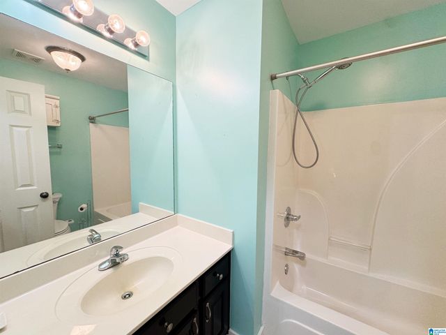 130 KING RICHARDS WAY, Calera, AL 35040