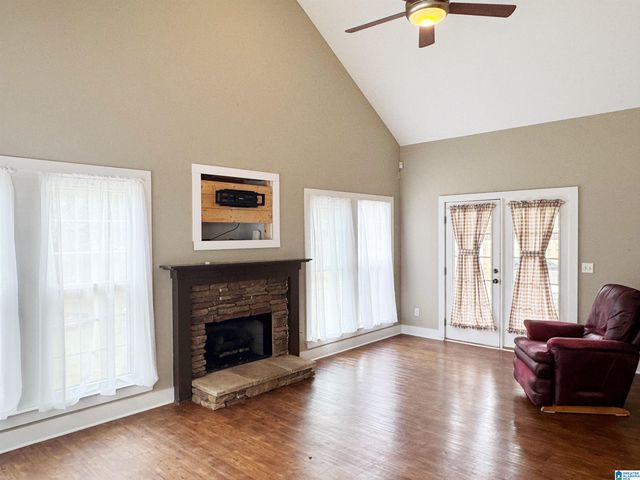 130 KING RICHARDS WAY, Calera, AL 35040